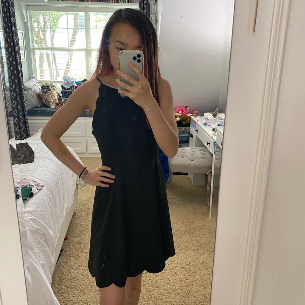 Cute backless LBD!